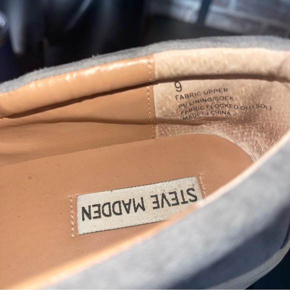 Steve Madden Gray Sneakers Slip-On Casual - Picture 6 of 6